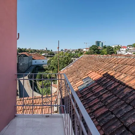 Guestready - Orange Roofs *